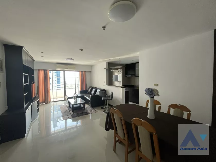 unit 3 Bedrooms  Condominium For Rent in Sukhumvit, Bangkok  near BTS Thong Lo (AA39841)