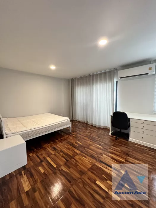 11  3 br Townhouse for rent and sale in Sukhumvit ,Bangkok BTS Asok - MRT Sukhumvit at Kiarti Thanee City AA39844