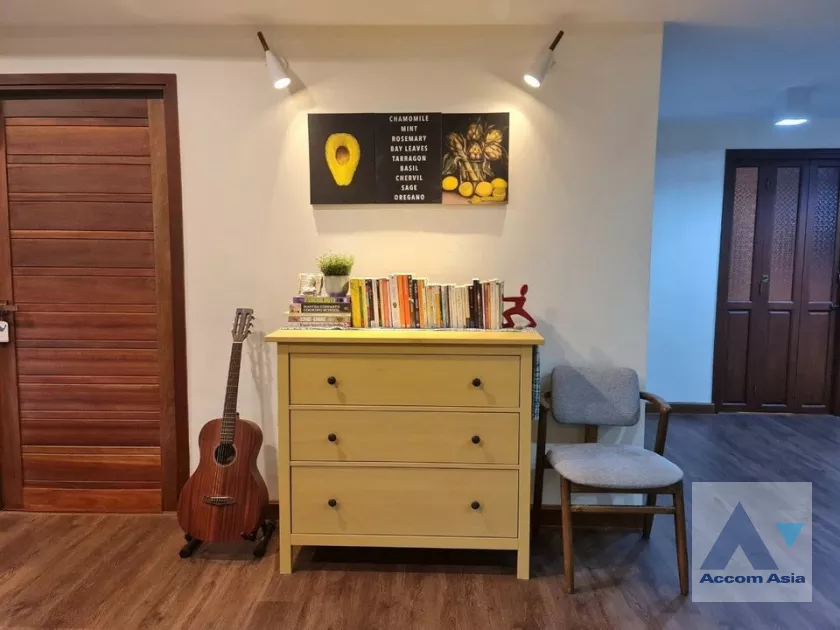 19  3 br Condominium For Sale in Ratchadaphisek ,Bangkok MRT Phetchaburi at Brighton Place AA39846