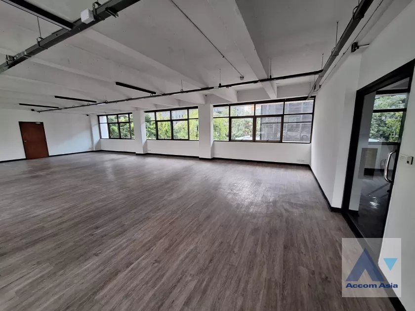  2  Office Space For Rent in Sukhumvit ,Bangkok BTS Thong Lo at 111 We space AA39859