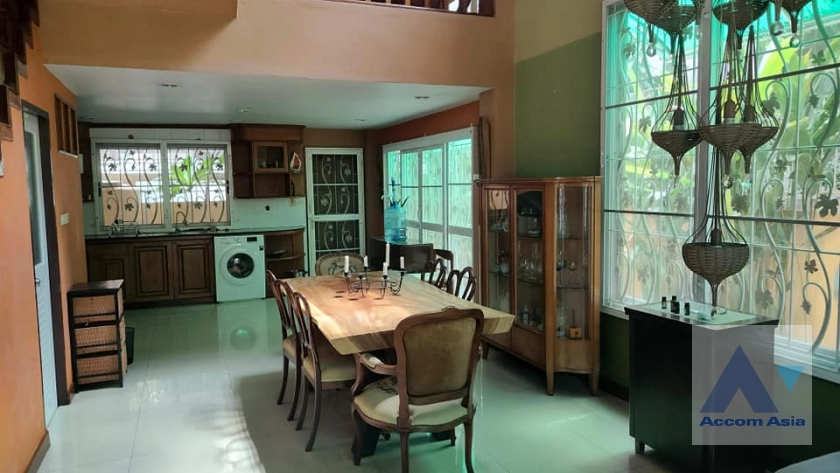 11  3 br Townhouse for rent and sale in Sukhumvit ,Bangkok BTS Punnawithi AA39864