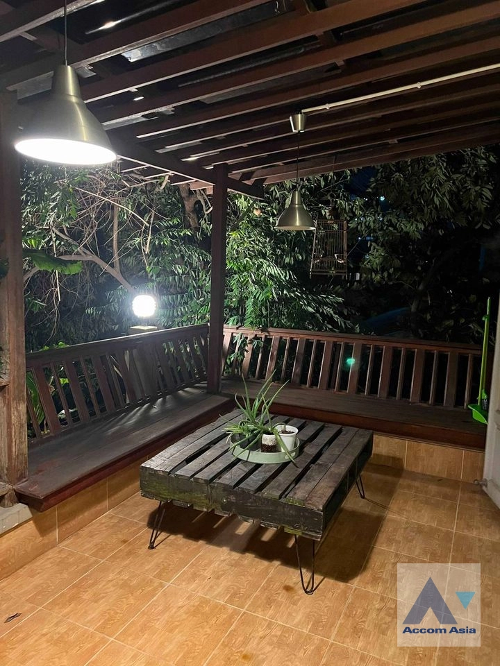 14  3 br Townhouse for rent and sale in Sukhumvit ,Bangkok BTS Punnawithi AA39864