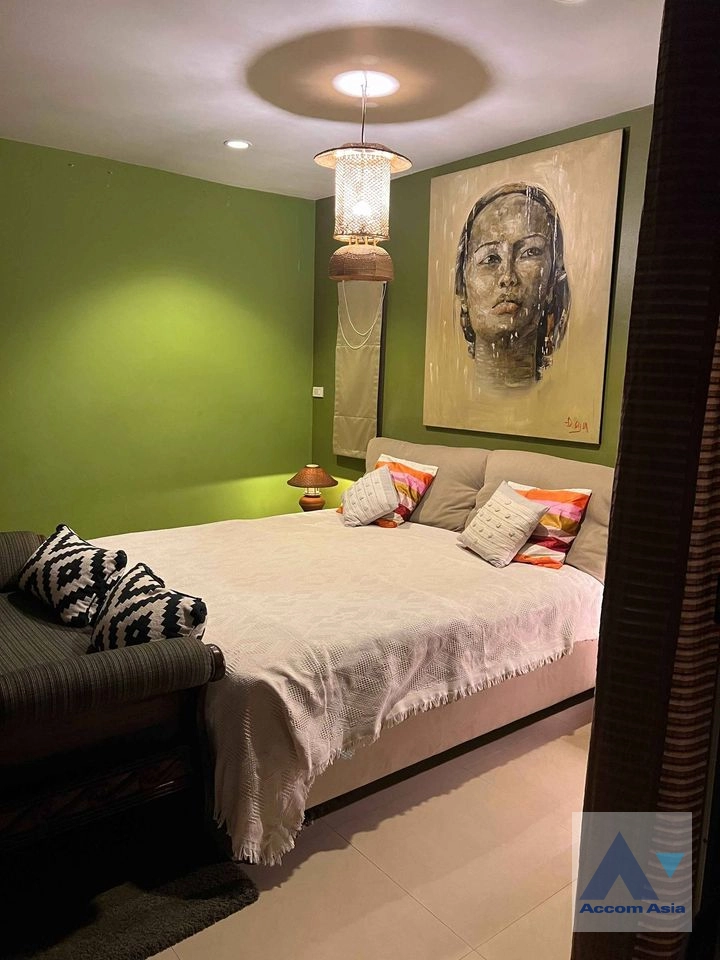 24  3 br Townhouse for rent and sale in Sukhumvit ,Bangkok BTS Punnawithi AA39864