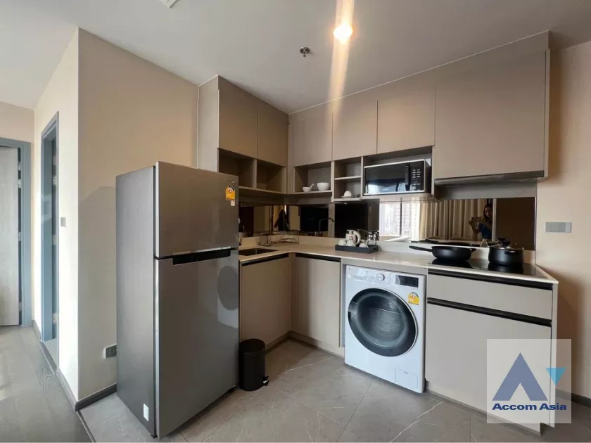 unit 2 Bedrooms  Condominium For Sale in Sukhumvit, Bangkok  near MRT Khlong Toei (AA39872)