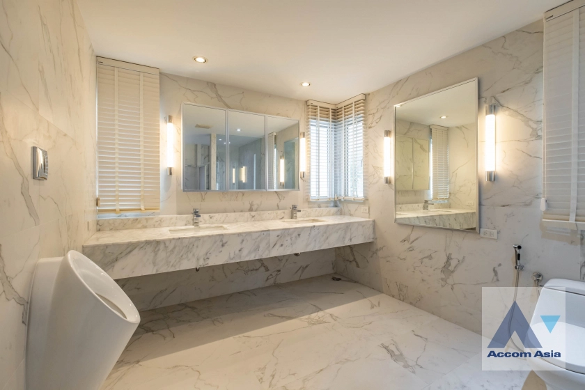 19  4 br House For Sale in Sukhumvit ,Bangkok BTS Asok AA39878