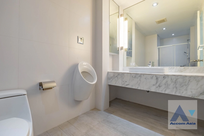 30  4 br House For Sale in Sukhumvit ,Bangkok BTS Asok AA39878