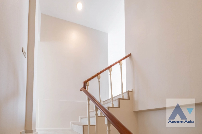 31  4 br House For Sale in Sukhumvit ,Bangkok BTS Asok AA39878