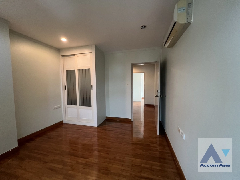 8  3 br Condominium for rent and sale in Sathorn ,Bangkok BRT Thanon Chan at Baan Siri Sathorn Suanplu AA39886
