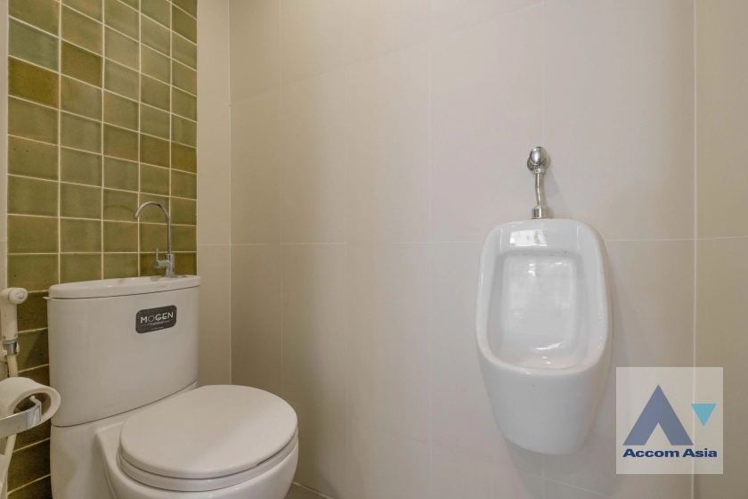 6  3 br Townhouse For Rent in Silom ,Bangkok  at Chumchon Luenrit AA39888