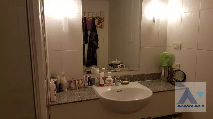 8  3 br Condominium For Sale in Sukhumvit ,Bangkok BTS Nana at Baan Siri Sukhumvit 13 AA39891