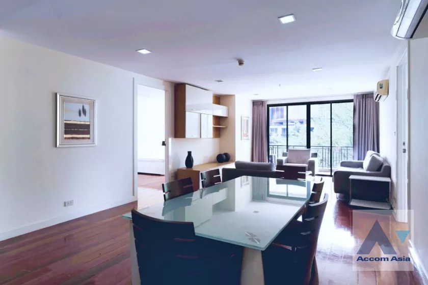 unit 2 Bedrooms  Condominium For Sale in Sukhumvit, Bangkok  near BTS Phrom Phong (AA39896)