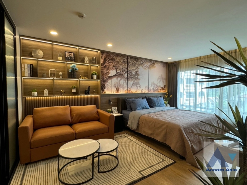 14  3 br Condominium for rent and sale in Ploenchit ,Bangkok BTS Ploenchit at Navin Court AA39924