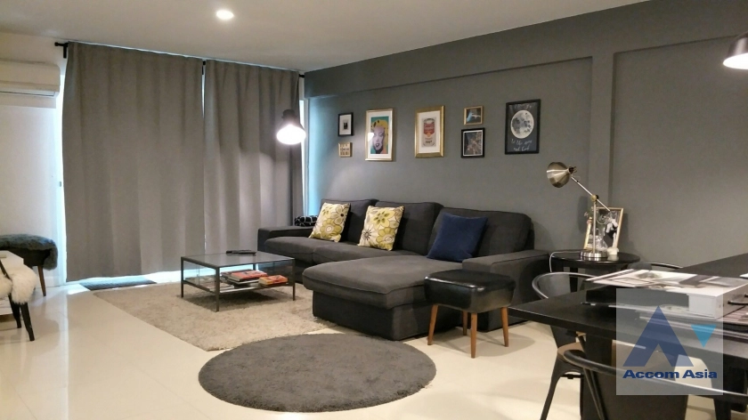 unitHome Office, Fully Furnished, Pet friendly |  3 Bedrooms  Townhouse For Rent in Sukhumvit, Bangkok  near BTS Phra khanong (AA39926)