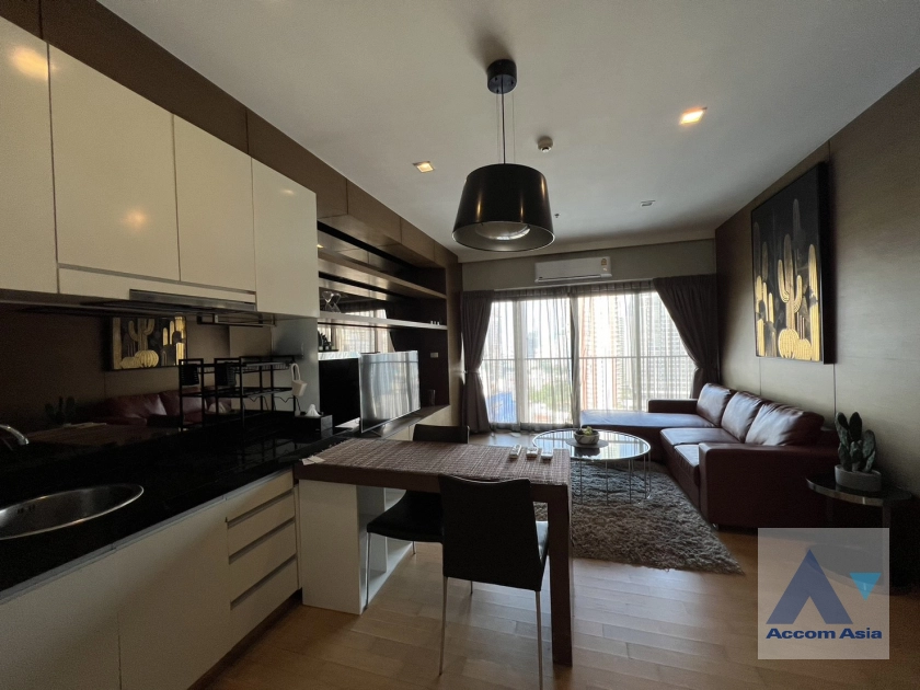 5  2 br Condominium For Rent in Sukhumvit ,Bangkok BTS Ekkamai at Noble Reveal AA39933