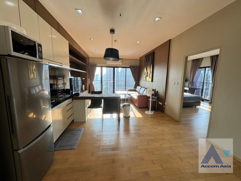  Noble Reveal Condominium  2 Bedroom for Rent BTS Ekkamai in Sukhumvit Bangkok