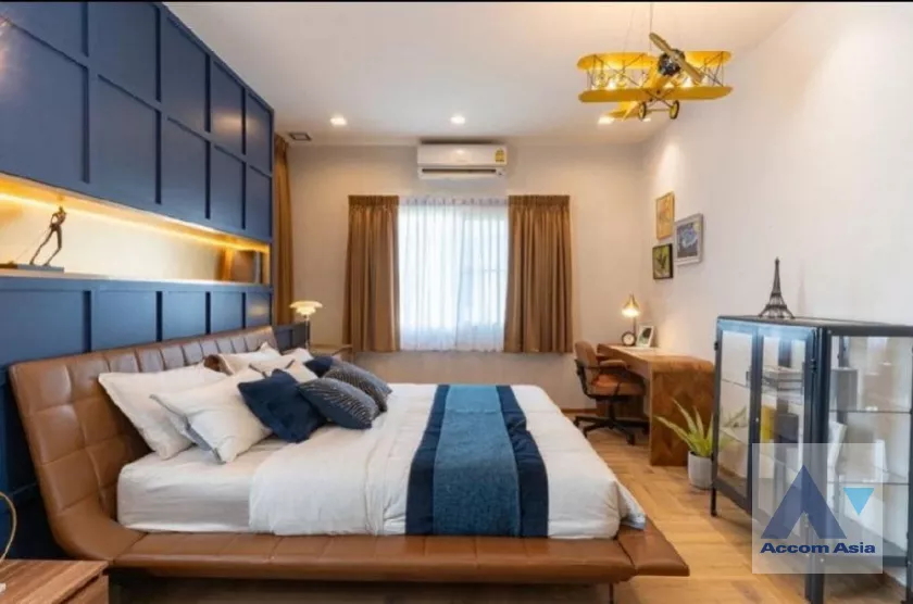 11  4 br House for rent and sale in Samutprakan ,Samutprakan  at Mantana Bangna Km.7 AA39934