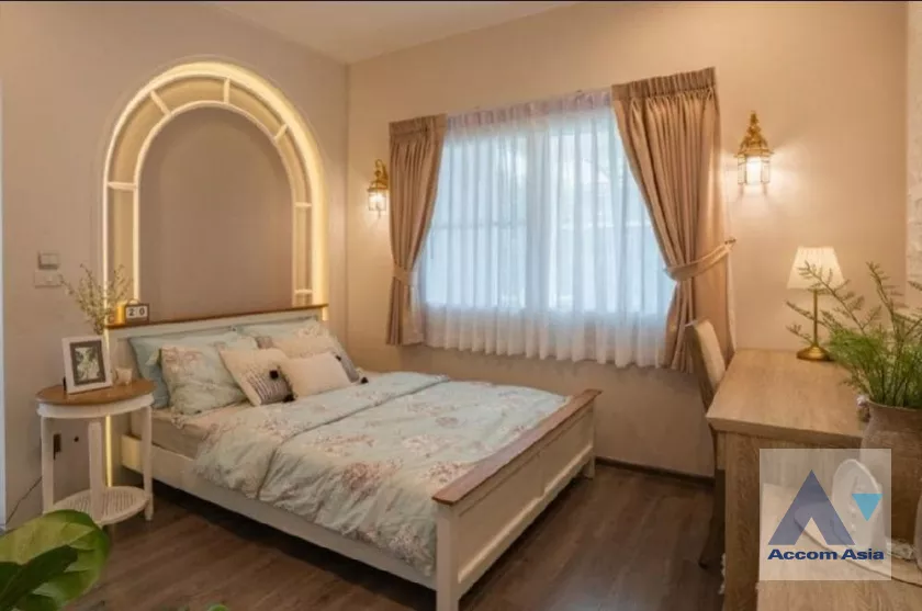 19  4 br House for rent and sale in Samutprakan ,Samutprakan  at Mantana Bangna Km.7 AA39934