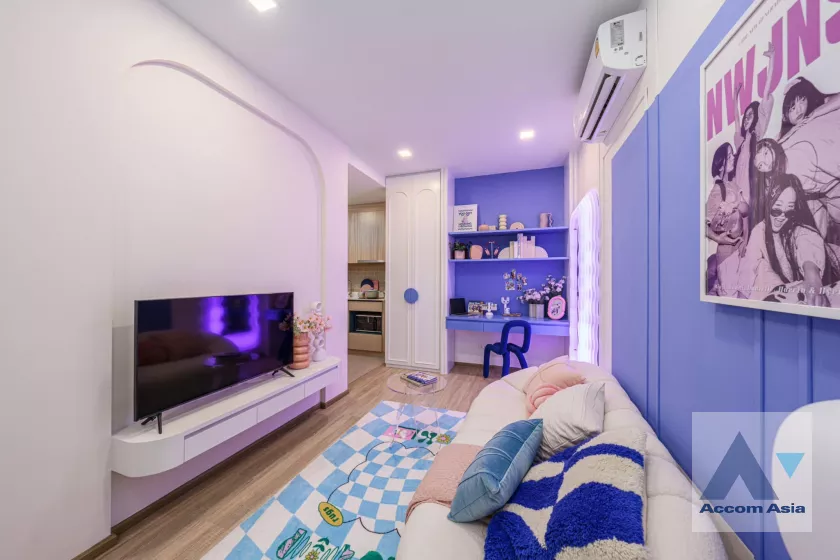  1 Bedroom  Condominium For Rent in Phaholyothin, Bangkok  near BTS Phaya Thai (AA39938)