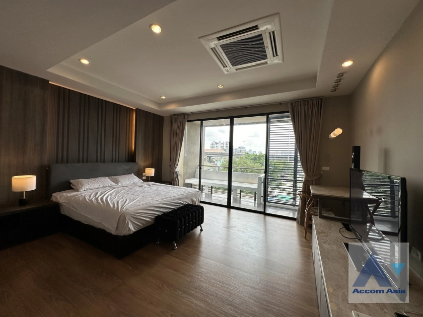 10  3 br House for rent and sale in Sukhumvit ,Bangkok BTS On Nut at Bless Town AA39939