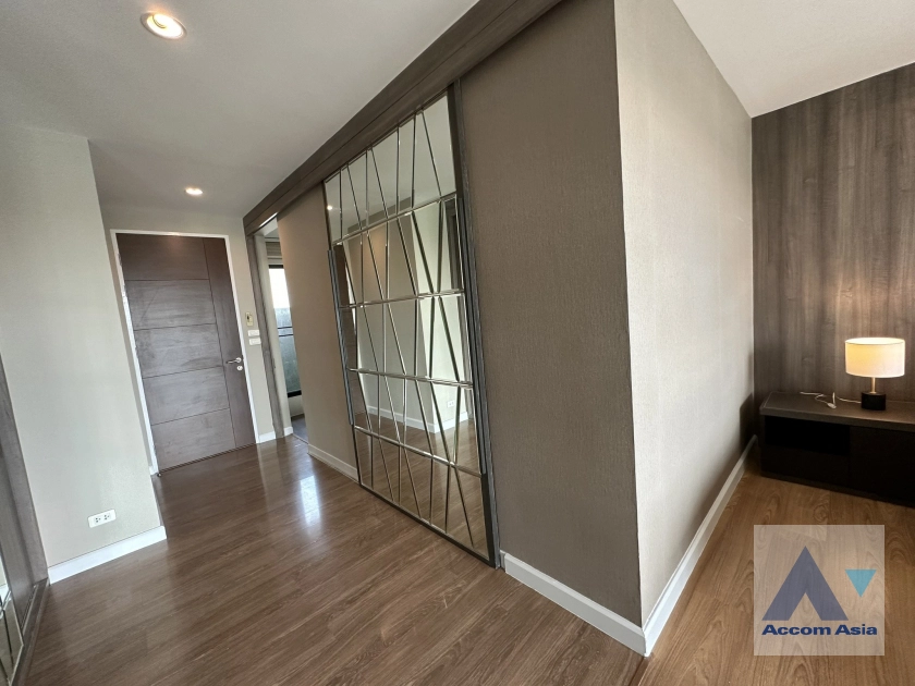 19  3 br House for rent and sale in Sukhumvit ,Bangkok BTS On Nut at Bless Town AA39939