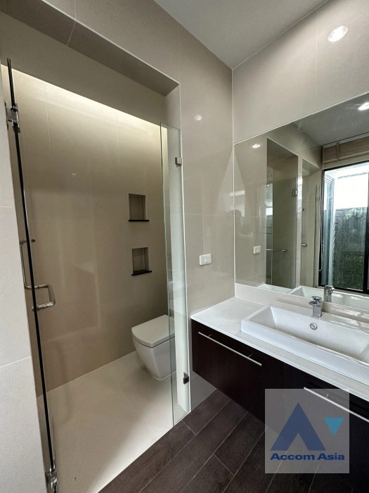 25  3 br House for rent and sale in Sukhumvit ,Bangkok BTS On Nut at Bless Town AA39939