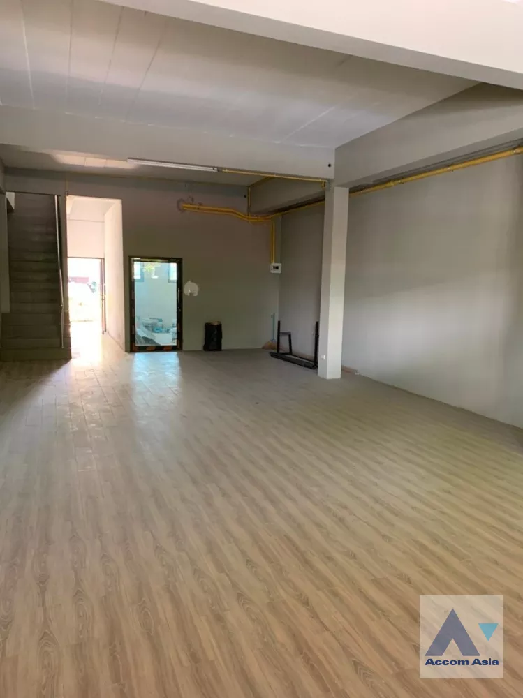  2  5 br Shophouse For Rent in Rama 3 ,Bangkok BTS Talat Phlu AA39949