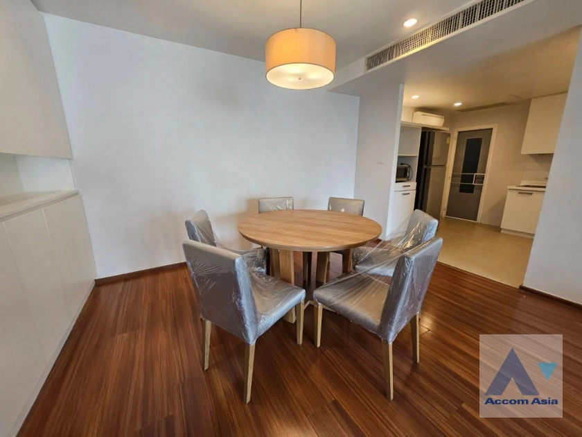 unit 3 Bedrooms  Apartment For Rent & Sale in Sukhumvit, Bangkok  near BTS Thong Lo (AA39968)