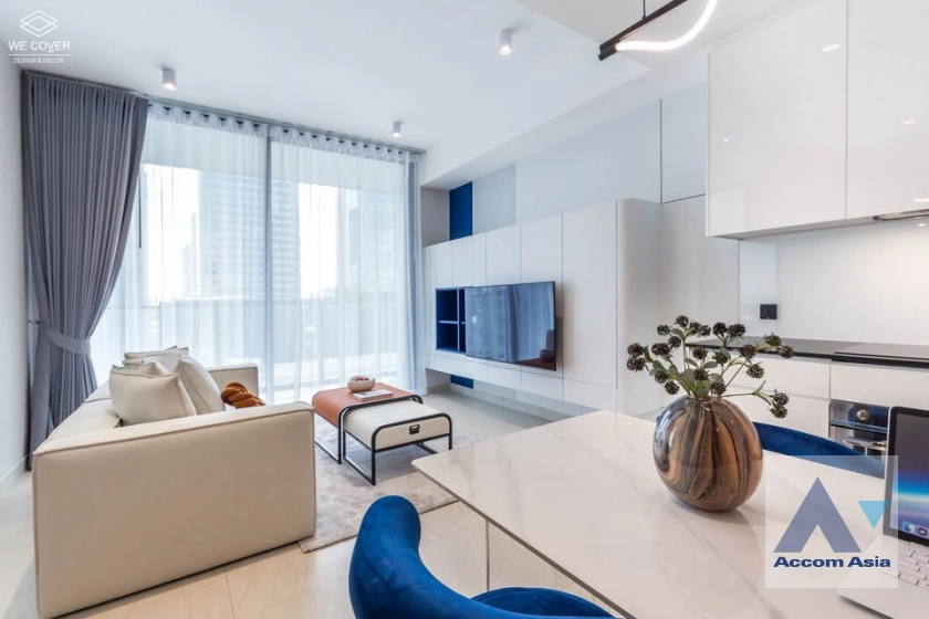 unit 1 Bedroom  Condominium For Rent & Sale in Sathorn, Bangkok  near BTS Chong Nonsi (AA39970)