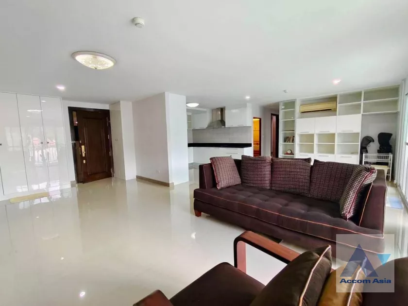 Newly renovated, Pet friendly |  4 Bedrooms  Condominium For Sale in Ratchadapisek, Bangkok  near ARL Hua Mak (AA39971)