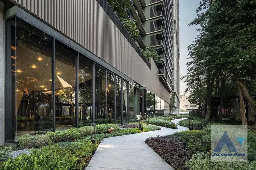 unit 1 Bedroom  Condominium For Rent in Phaholyothin, Bangkok  (AA39973)