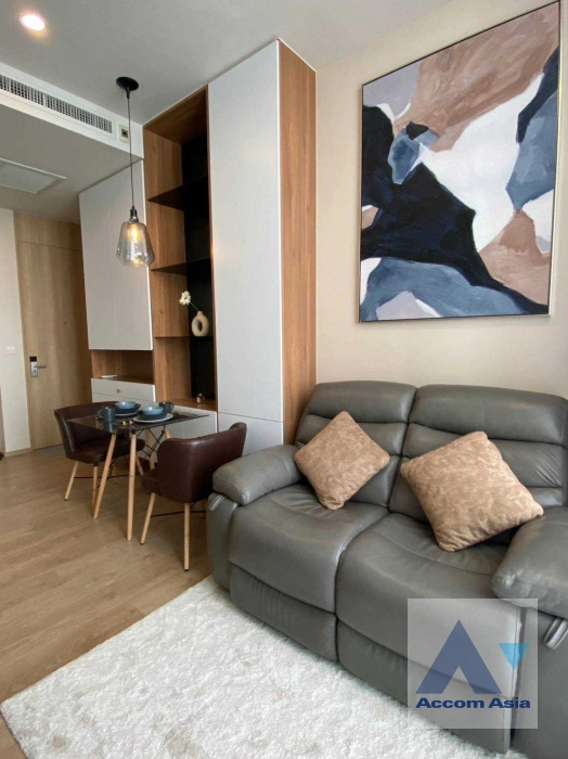 unit 1 Bedroom  Condominium For Rent in Sukhumvit, Bangkok  near BTS Asok - MRT Sukhumvit (AA39974)