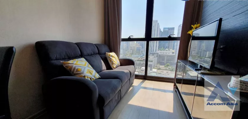 unit 1 Bedroom  Condominium For Rent in Sukhumvit, Bangkok  near BTS Asok - MRT Sukhumvit (AA39978)