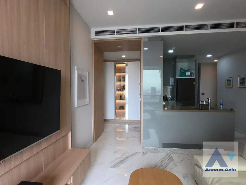 12  3 br Condominium for rent and sale in Silom ,Bangkok BTS Chong Nonsi at M Silom AA39979