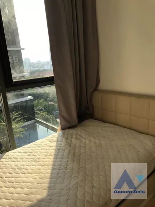 4  2 br Condominium For Sale in  ,Bangkok BTS Phaya Thai at Ideo Mobi Phayathai AA39981