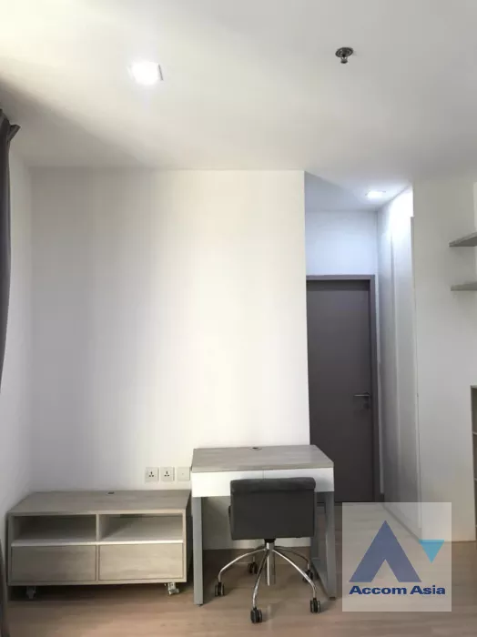 8  2 br Condominium For Sale in  ,Bangkok BTS Phaya Thai at Ideo Mobi Phayathai AA39981
