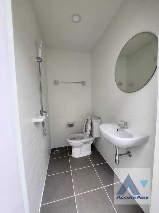 21  4 br House For Sale in Phaholyothin ,Bangkok  at The City Ramintra 2  AA39983