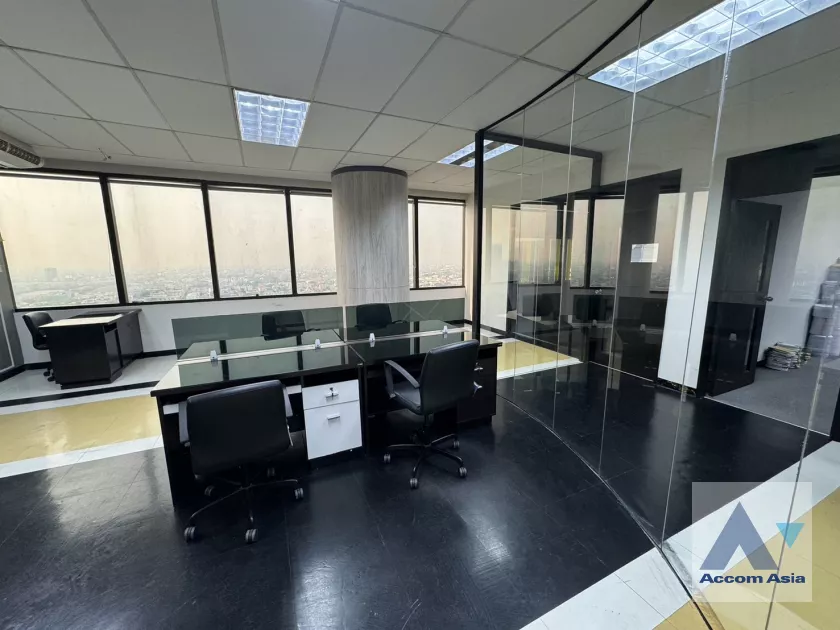 7  Office Space For Rent in Bangna ,Bangkok BTS Bang Na at Bangna Complex Office Tower AA39994