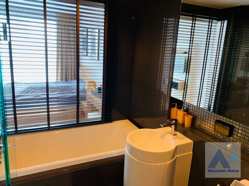 8  2 br Condominium For Sale in Sathorn ,Bangkok BTS Saphan Taksin at RHYTHM Sathorn “The Slow Collection” AA39996