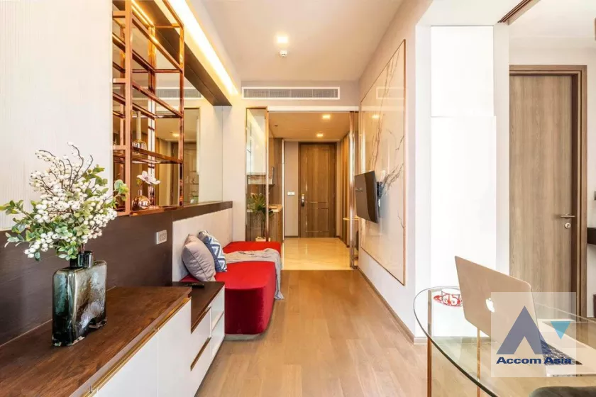 unit 1 Bedroom  Condominium For Rent in Sukhumvit, Bangkok  near BTS Asok - MRT Sukhumvit (AA40004)