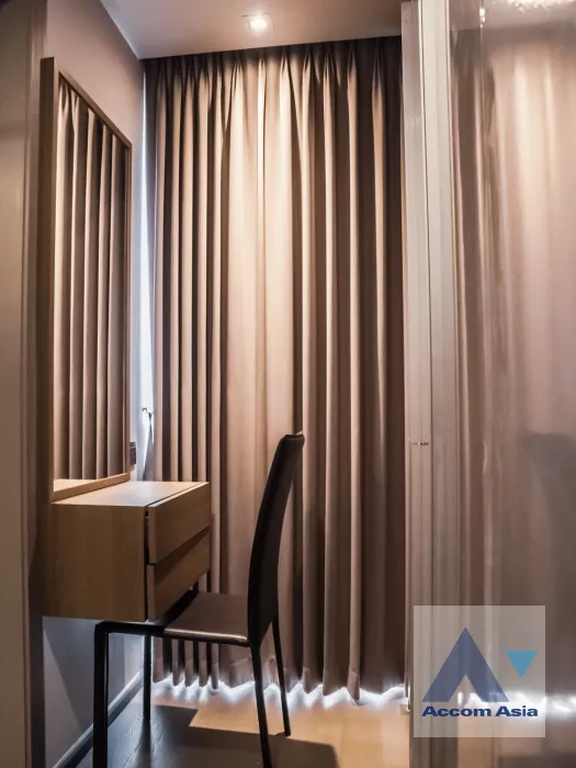 8  2 br Condominium For Rent in Ploenchit ,Bangkok BTS National Stadium at KLASS Siam AA40010