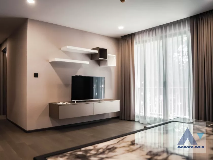 unit 2 Bedrooms  Condominium For Rent in Ploenchit, Bangkok  near BTS National Stadium (AA40010)