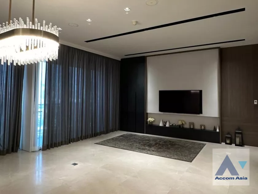 unit 2 Bedrooms  Condominium For Sale in Charoen Nakhon, Bangkok  near BTS Krung Thon Buri (AA40014)