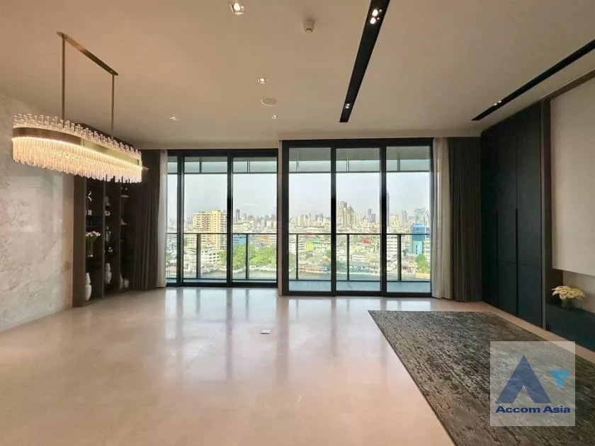 unit 2 Bedrooms  Condominium For Sale in Charoen Nakhon, Bangkok  near BTS Krung Thon Buri (AA40014)