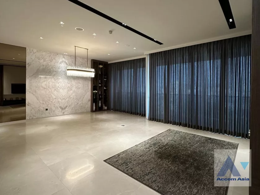 unit 2 Bedrooms  Condominium For Sale in Charoen Nakhon, Bangkok  near BTS Krung Thon Buri (AA40014)