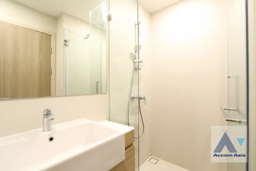 10  1 br Condominium For Sale in Sukhumvit ,Bangkok BTS Ekkamai at Noble Ambience Sukhumvit 42 AA40019
