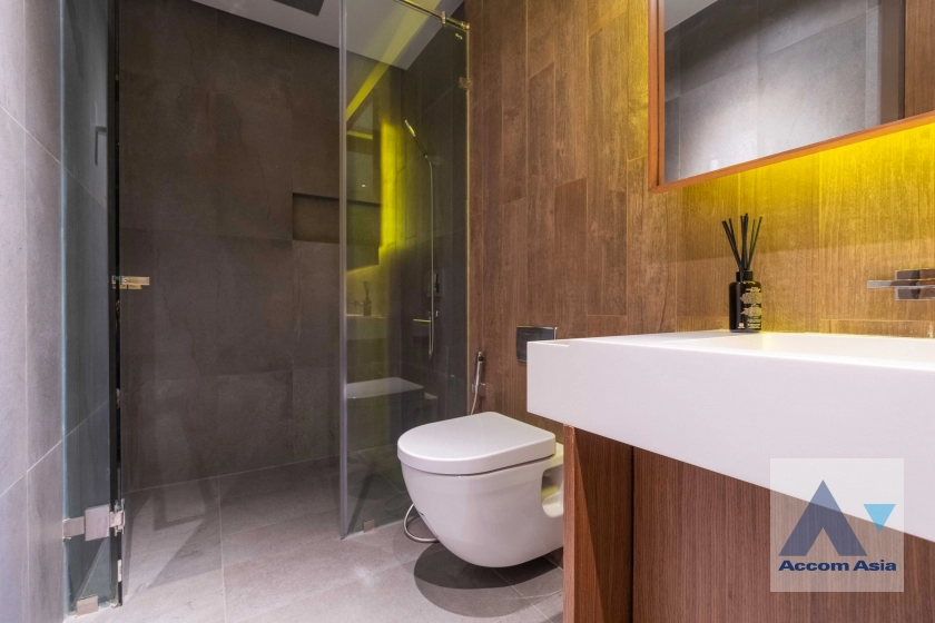 22  3 br House For Sale in Phaholyothin ,Bangkok BTS Ari at Super Luxury Private Residences AA40020