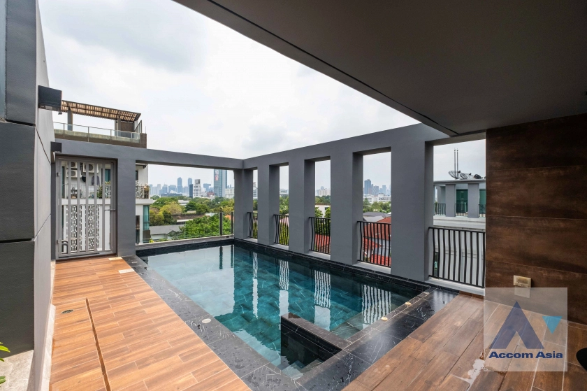 25  3 br House For Sale in Phaholyothin ,Bangkok BTS Ari at Super Luxury Private Residences AA40020