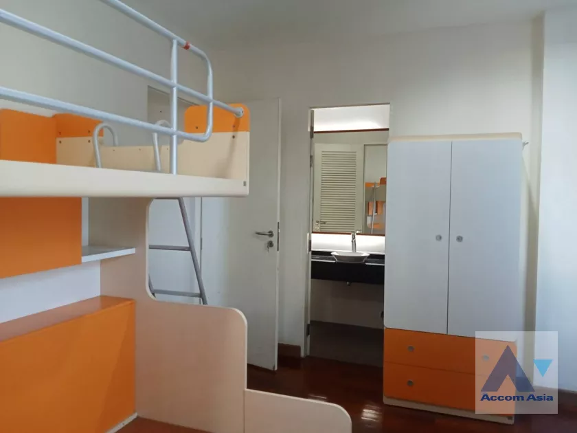 8  5 br House for rent and sale in Ratchadaphisek ,Bangkok  at The Primary Prestige AA40021