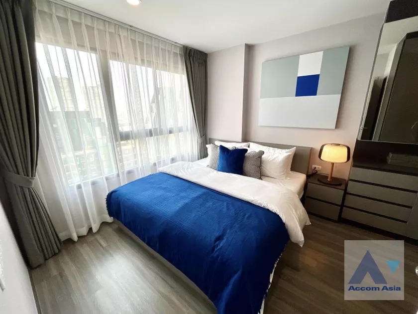 unit 1 Bedroom  Condominium For Rent in Silom, Bangkok  near BTS Sala Daeng - MRT Sam Yan (AA40025)
