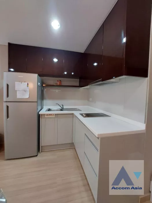  1  2 br Condominium For Sale in  ,Bangkok BTS Ratchadamri at The Address Pathumwan AA40026